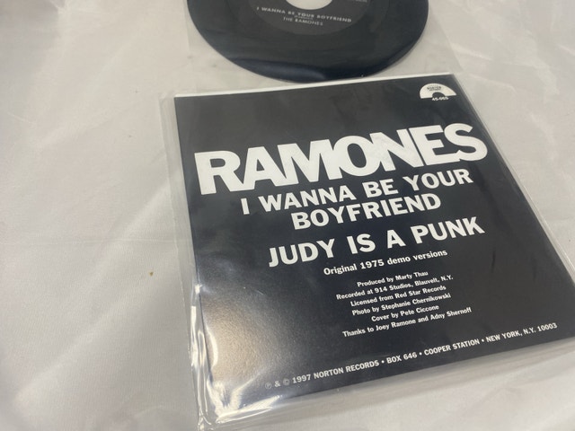 DEMO 7" PUNK 45 REISSUE The Ramones - photo 4