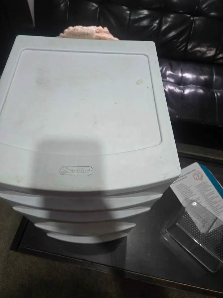 Sterilite plastic drawers image indicator(2)