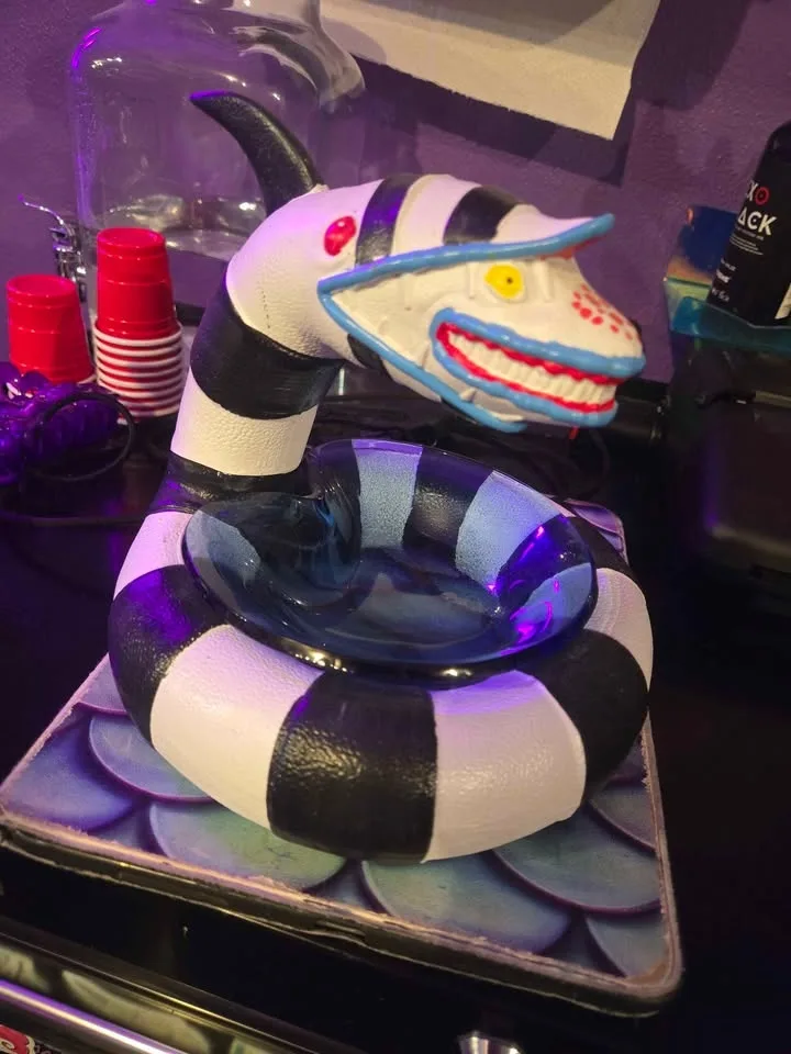 Beetlejuice sand worm stuff image indicator(7)