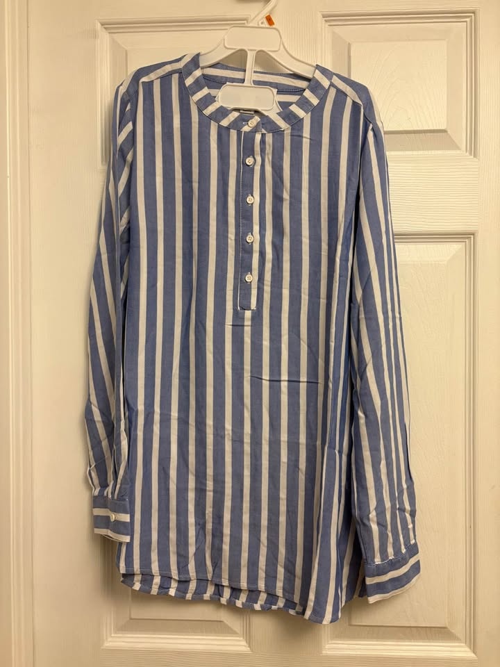 Brand new Amazon Essentials Women's Long-Sleeve Blouse - photo 4