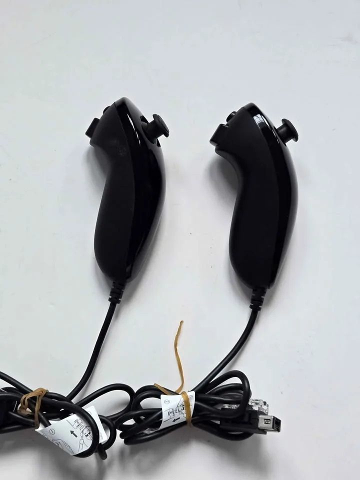 Nintendo Wii Nunchuck Black