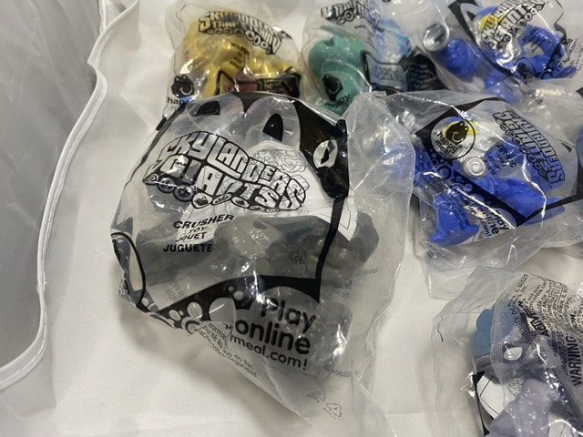 Lot Of 7 Skylanders McDonald’s Toys Swap Force In Bag - photo 3