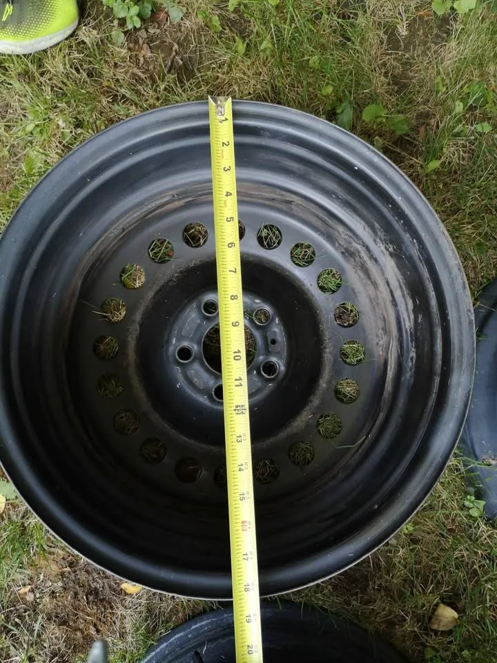 Set of 4 Steel tire rims 5 hole pattern