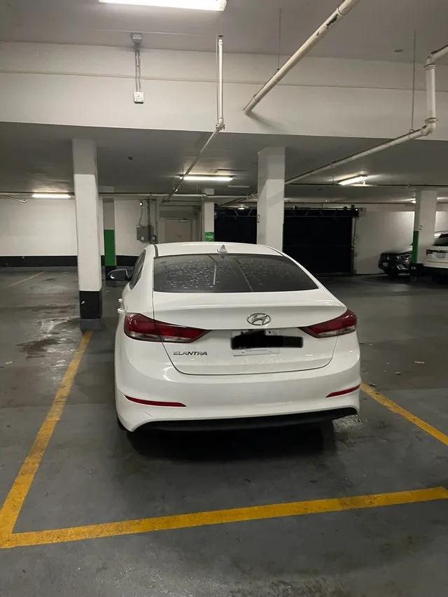 2018 Hyundai Elantra GL Auto - Excellent Condition image indicator(3)