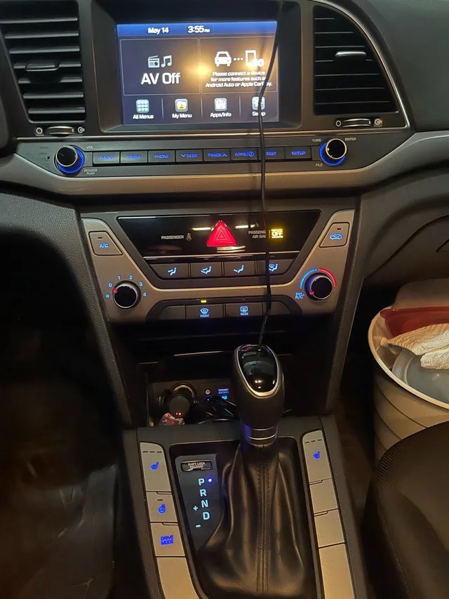 2018 Hyundai Elantra GL Auto - Excellent Condition image indicator(6)