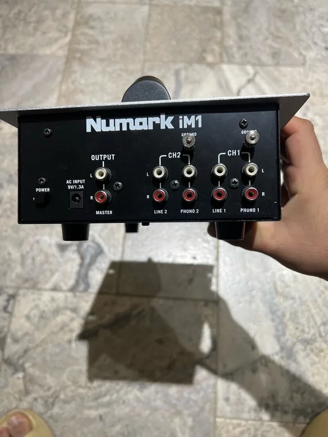 Numark iM1 Mixer image indicator(2)