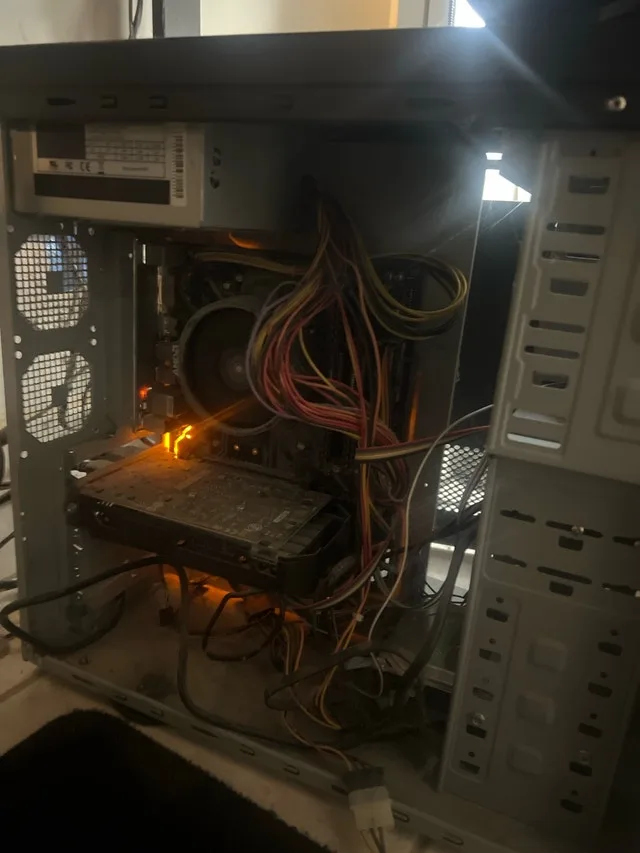 Gaming computer image indicator(3)