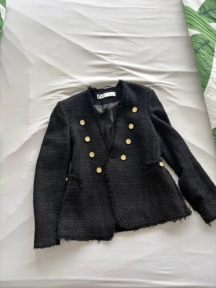 Zara Black and Gold Blazer