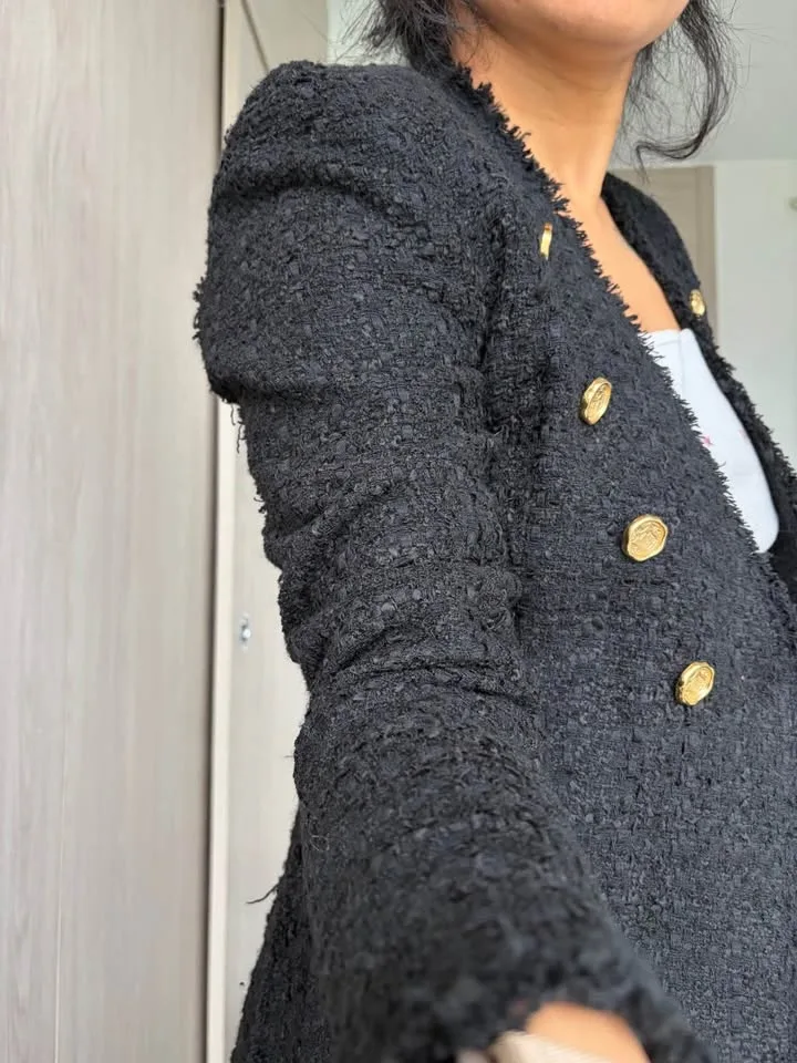 Zara Black and Gold Blazer image indicator(2)