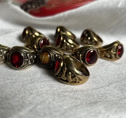 Vintage 1980’s Ring Lot Of 11 *AS IS* image indicator(6)