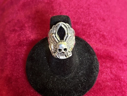Size 5 Deadstock Vintage G&S Silver Winged Skull Ring