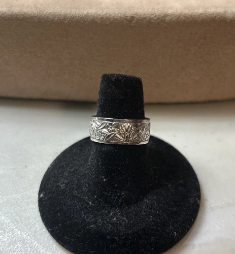 1970’s UNCAS Sterling Silver Floral Band Ring Sz 7