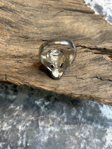RARE HEAVY Vintage Skull Ring Coral Eyes Ring Silver Skull - photo 3