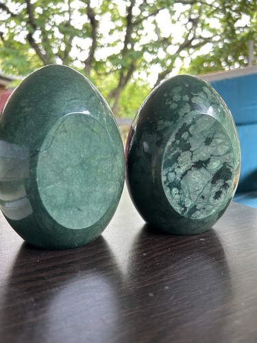 Hand Carved Vintage Green Genuine Alabaster Egg Bookends - photo 3