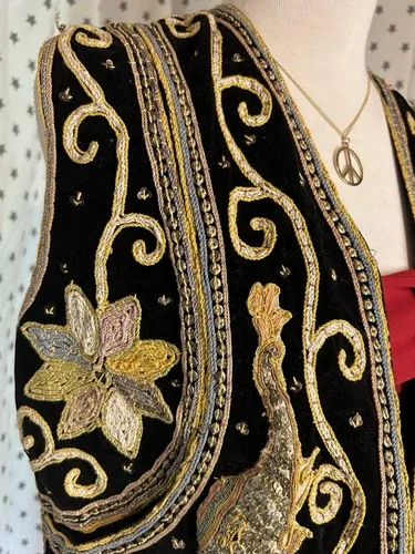 Vintage Thailand Beaded Sequined Asian Elephant Vest image indicator(4)