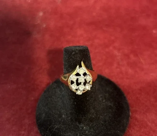 UNCAS Vintage Teardrop Ring Gold HGE CZ KARATCLAD image indicator(6)