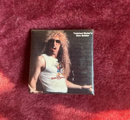 1984 ORIGINAL RARE Vintage Dee Snider Pin Twisted Sister