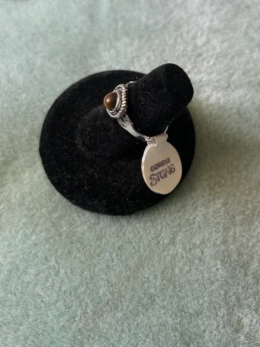 VTG DEADSTOCK UNCAS STERLING SILVER TIGERS EYE HEART RING image indicator(4)