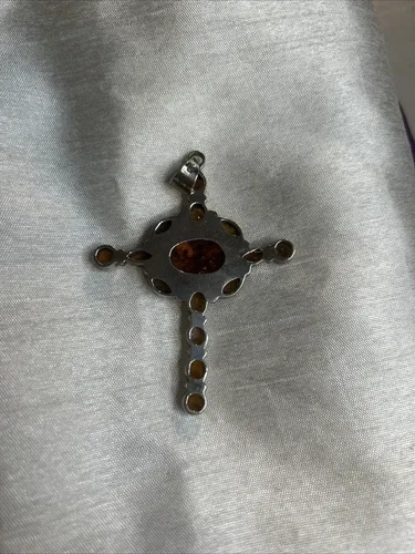 Vintage Sterling Silver Baltic Amber Cross Pendant image indicator(3)