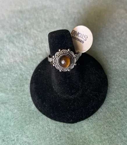 VTG DEADSTOCK UNCAS STERLING SILVER TIGERS EYE RING image indicator(2)