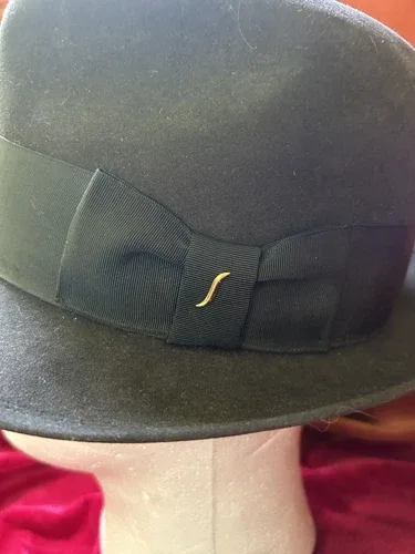 VINTAGE AUTHENTIC ROYAL STETSON BLACK FEDORA image indicator(3)