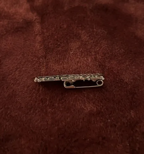 RARE DEADSTOCK VINTAGE Judas Priest pin metal brooch image indicator(6)