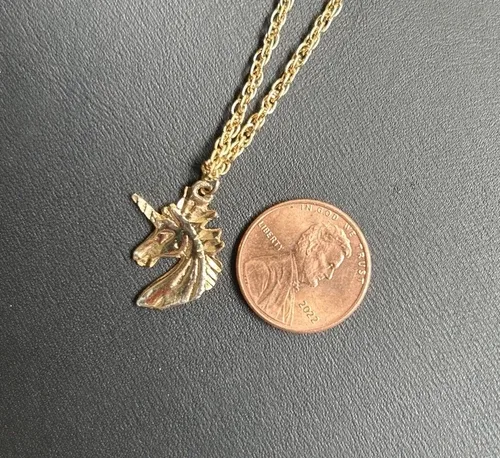 Vintage 18K Gold Plated Unicorn Necklace image indicator(4)