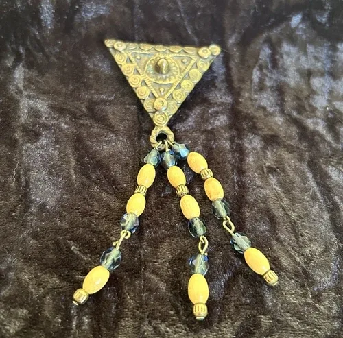 RARE Vintage Handmade Antique Triangle Brooch image indicator(2)