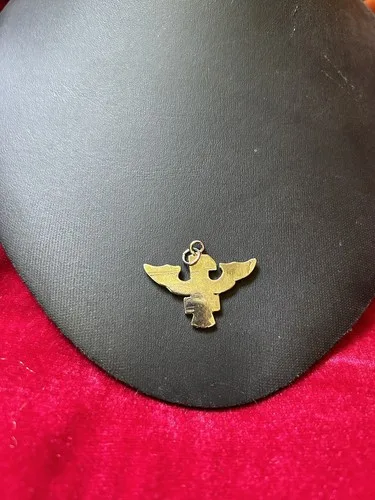 Vintage Southwestern Turquoise & White Onyx Pendant image indicator(2)