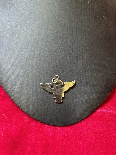 Vintage Southwestern Turquoise & White Onyx Pendant image indicator(4)