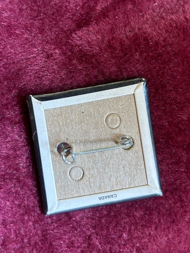 VINTAGE RARE 1980s THE HONEY DRIPPERS PIN - photo 2