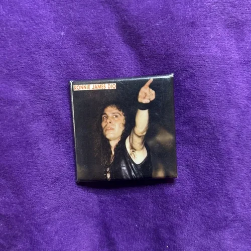 RONNIE JAMES DIO VINTAGE BUTTON PIN