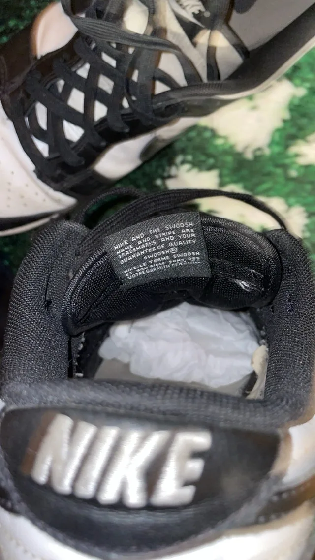 Nike Panda Dunk Low (Size 10.5 Mens) image indicator(5)