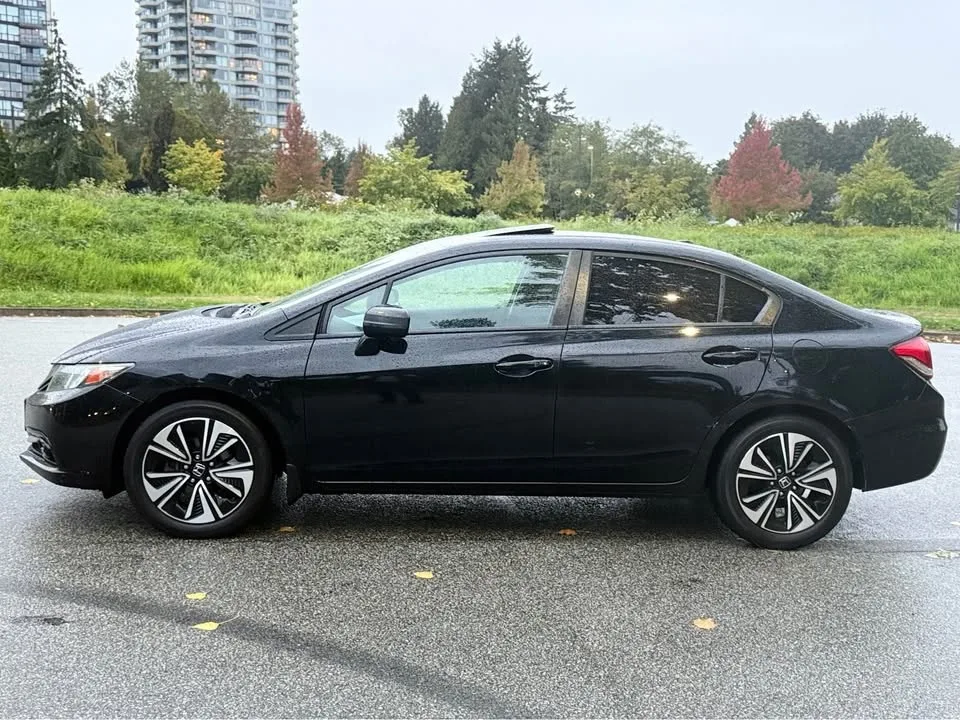 2014 Honda Civic Touring image indicator(6)