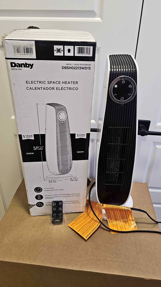 NEW WHITE Danby 22-inch 1500W Adjustable Oscillating Heater