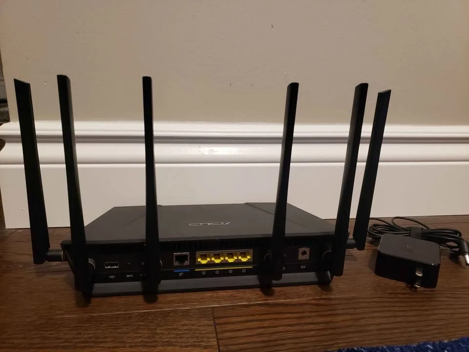 Asus Rt-AC3200 Router (Tri-Band Dual 5Ghz + 2Ghz) image indicator(4)