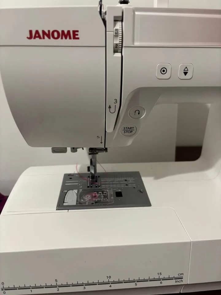 Janome Sewist 740DC Computerized Sewing Machine image indicator(4)