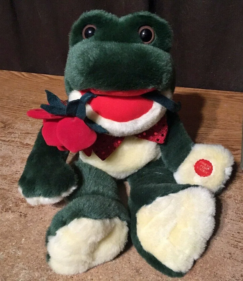 JERRY ELSNER MUSICAL GREEN VALENTINE ROMEO FROG