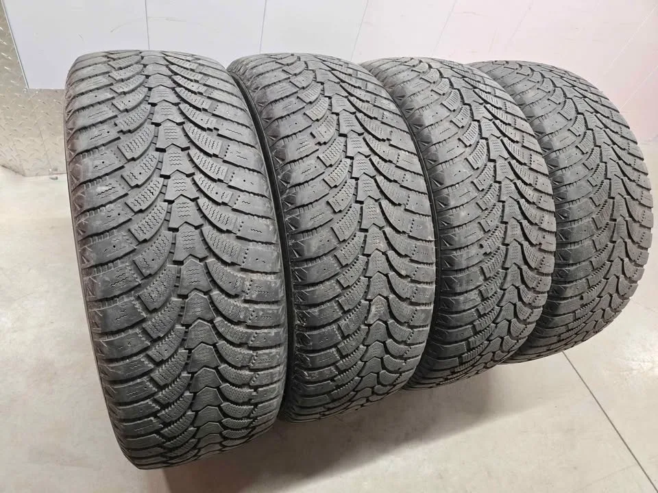 Antares Grip 60 Ice Winter Tires- 265/60R18 image indicator(2)