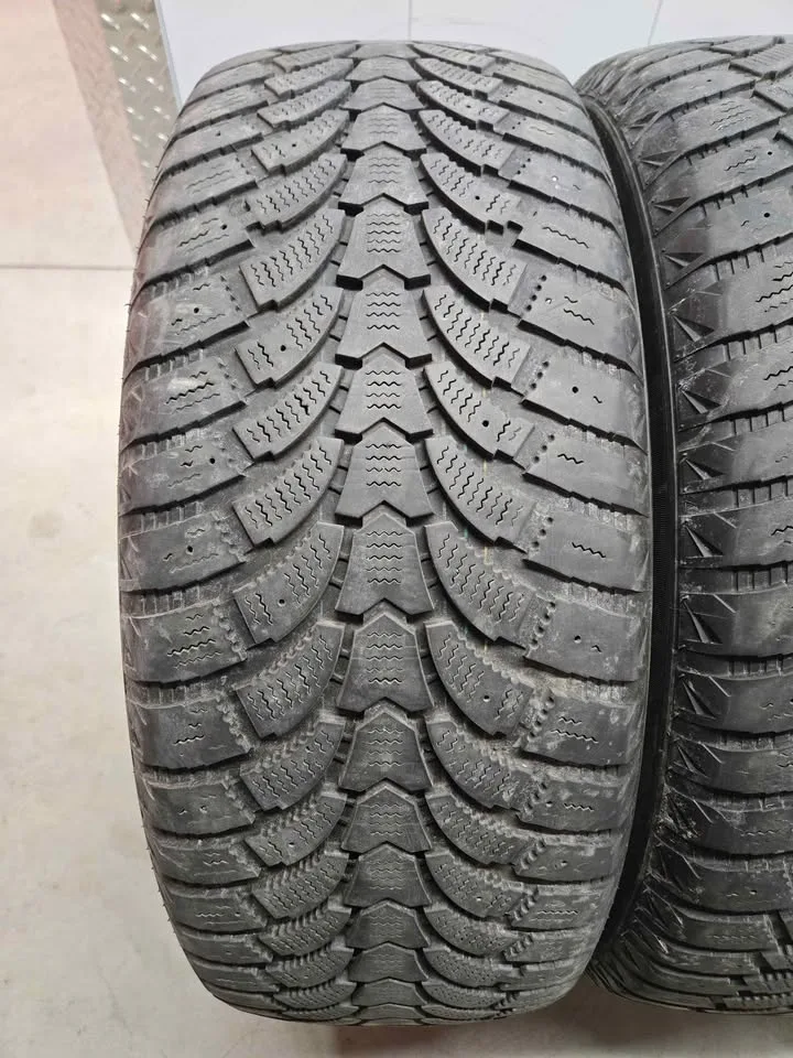 Antares Grip 60 Ice Winter Tires- 265/60R18 image indicator(3)