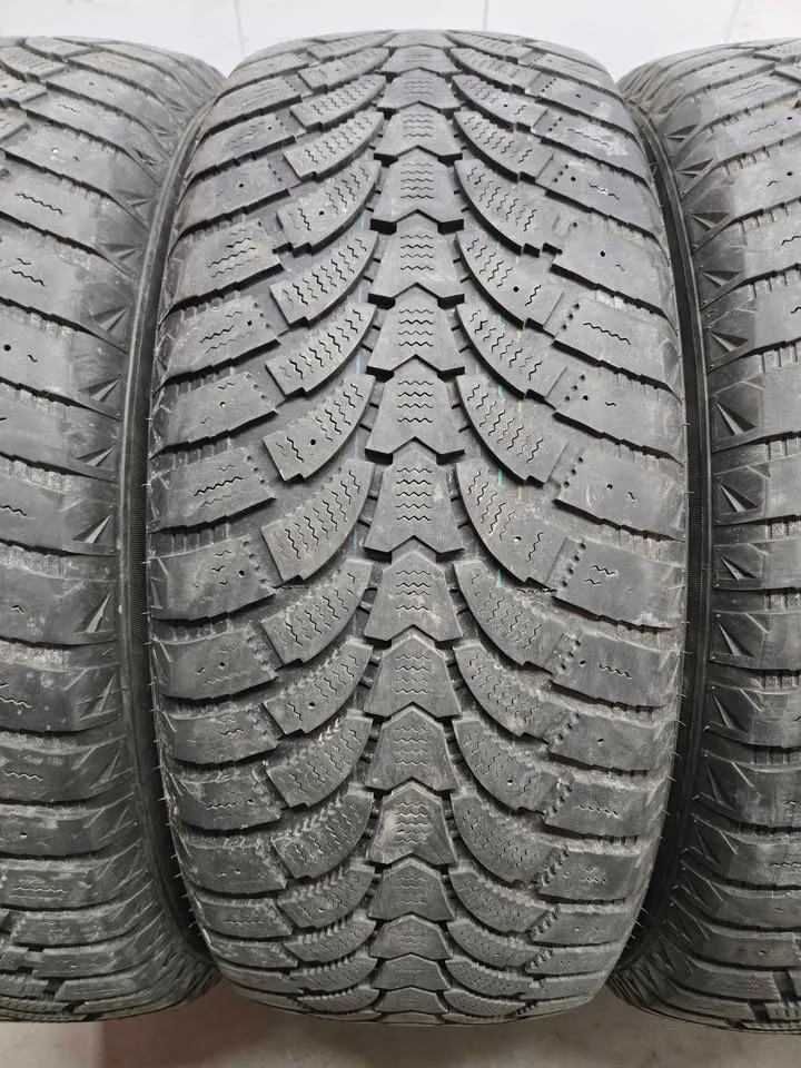 Antares Grip 60 Ice Winter Tires- 265/60R18 image indicator(4)