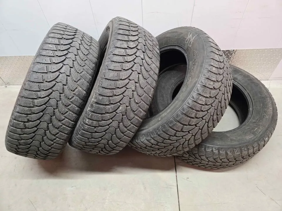 Antares Grip 60 Ice Winter Tires- 265/60R18 image indicator(7)