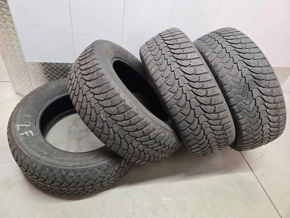 Antares Grip 60 Ice Winter Tires- 265/60R18 image indicator(8)