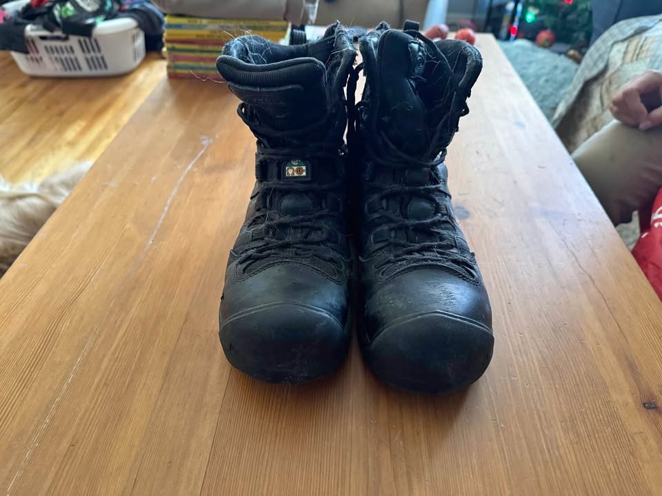 Keen Oshawa Composite work boots