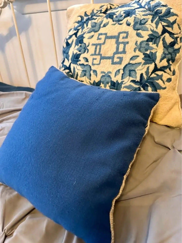 🌿 GORGEOUS Blue & Cream Needlepoint Cushions #cleanout image indicator(3)