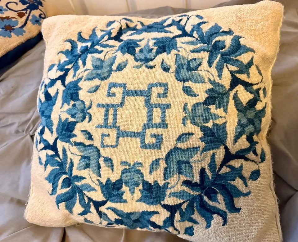 🌿 GORGEOUS Blue & Cream Needlepoint Cushions #cleanout image indicator(5)