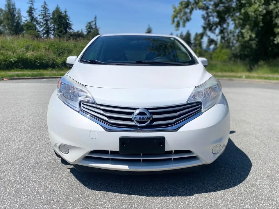 2014 Nissan Versa Note image indicator(3)