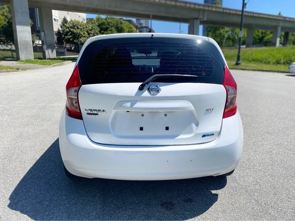 2014 Nissan Versa Note image indicator(6)