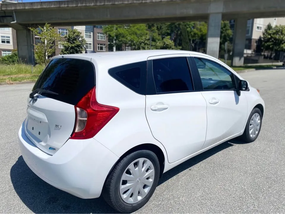 2014 Nissan Versa Note image indicator(7)