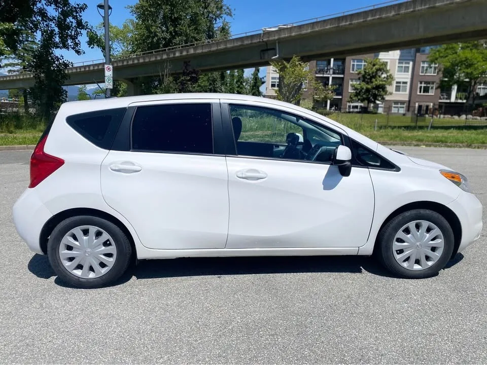 2014 Nissan Versa Note image indicator(8)